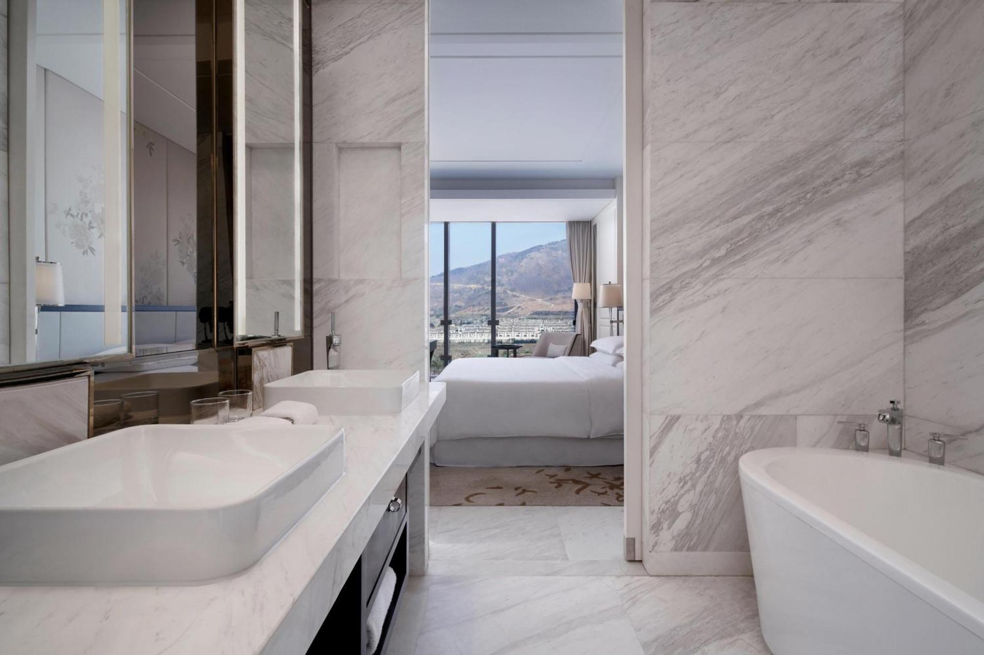 Sheraton Qingdao Licang Hotel Luaran gambar